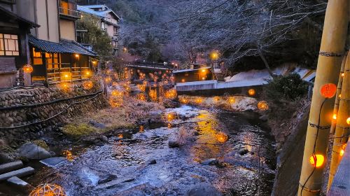 Kumamoto 1-Day Tour: Kamishikimi Kumanoimasu Shrine, Aso Volcano & Kurokawa Onsen