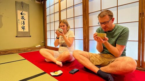 Tea Ceremony Experience in Osaka Doutonbori Day Tours
