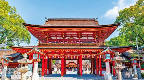 1-day tour to Dazaifu Tenmangu Shrine, Beppu and Lake Kinrin in Yufuin, Oita, Japan