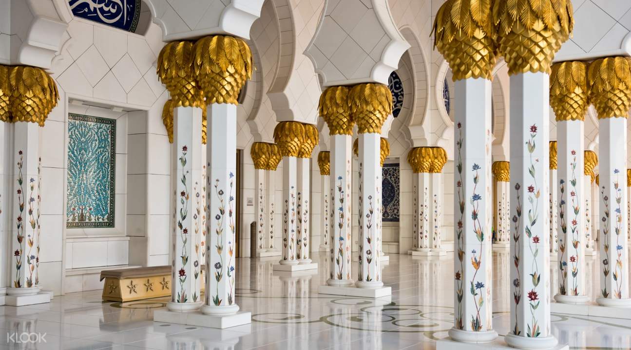 Sheikh Zayed Grand Mosque, Qasr Al Watan & Etihad Towers Day Tour from Abu Dhabi
