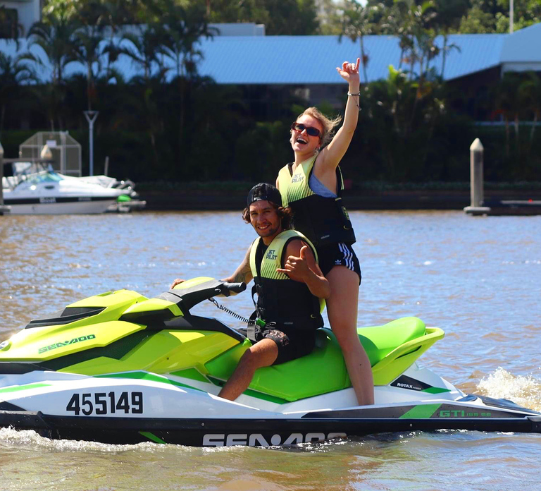 Gold Coast: 1-Hour Jet Ski Ride -No slow zones + Free Photos