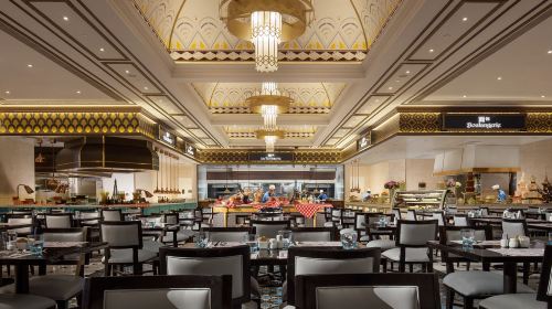 Macau Buffet Dinner: Experience the triple feast of taste, vision and hearing