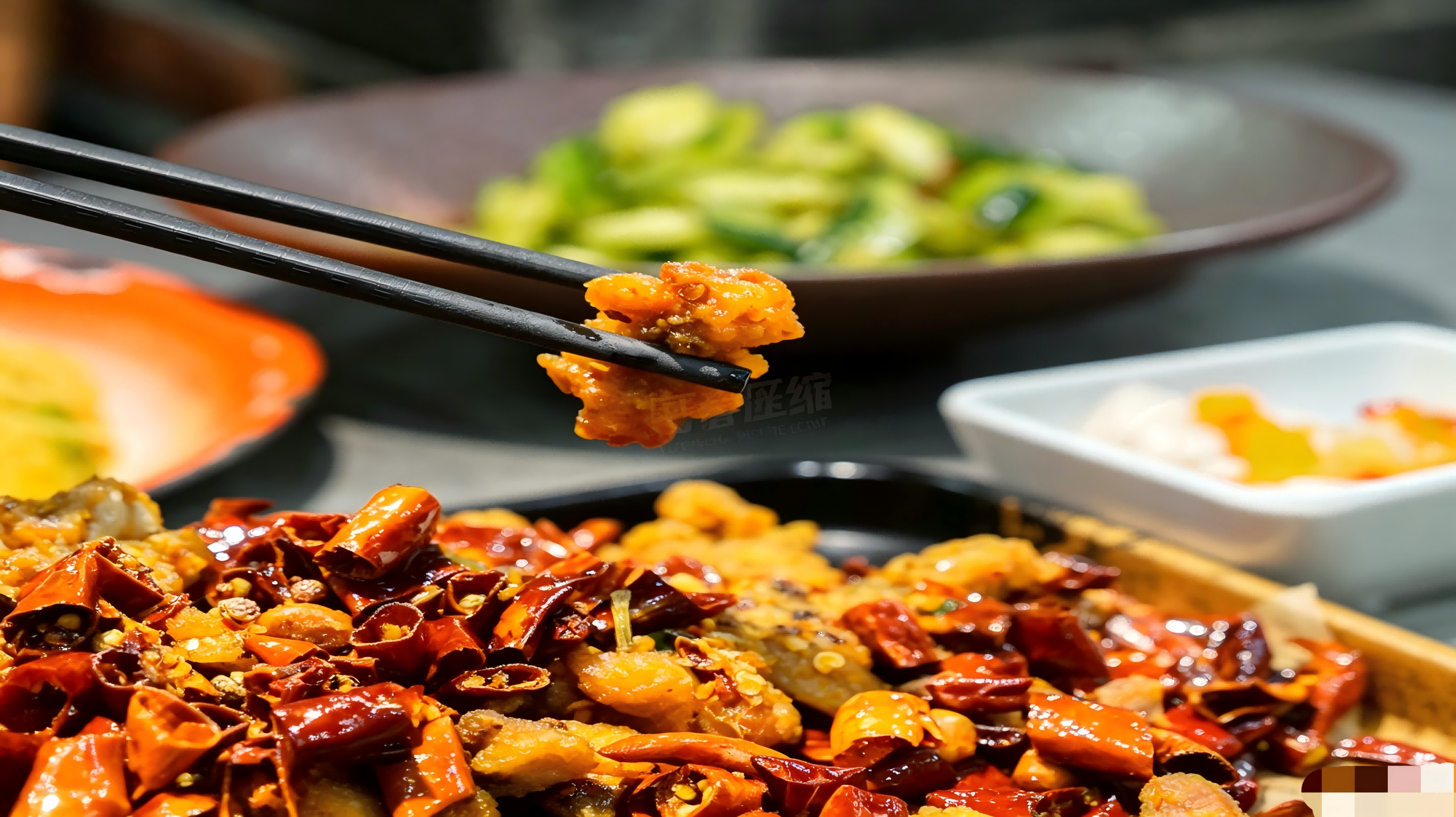 Small Group: Shanghai After Dark Food Tour with 9 tastings