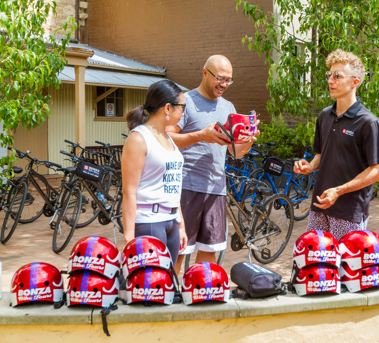 Sydney: Iconic Sights 4-Hour Bike Tour