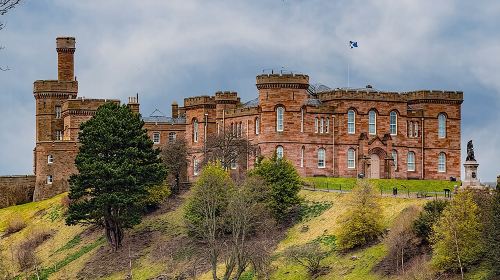 From Inverness to Loch Ness , Cawdor Castle , Culloden and more Day Tours