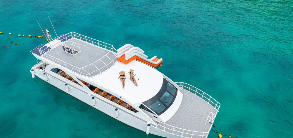 Phuket: Phi Phi Islands, Maya Bay & Khai Islands Day Tour – Free WiFi