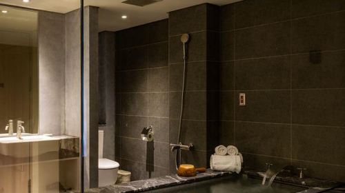 Beitou Hot Springs 90 minutes in a guest room for 2 people (2 people + NT$400 on holidays)