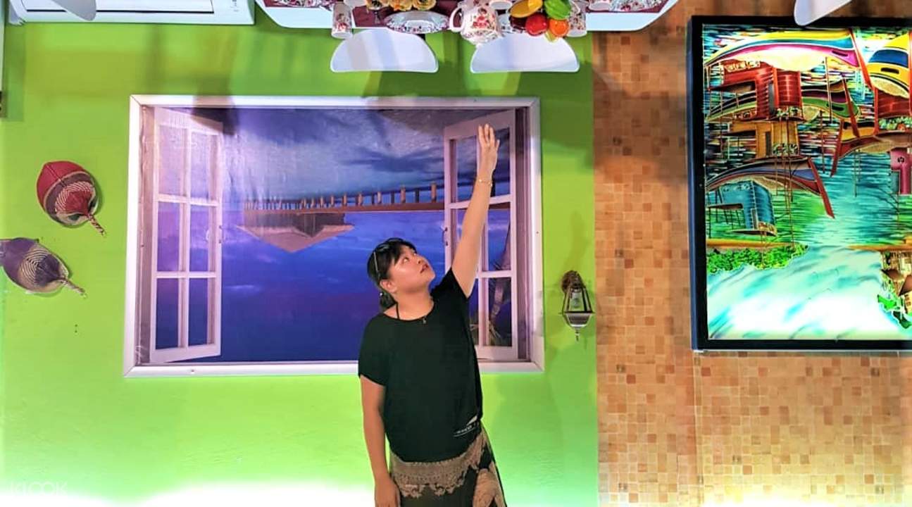 Upside Down House Gallery and Busquarium Tickets with Transfers in Langkawi