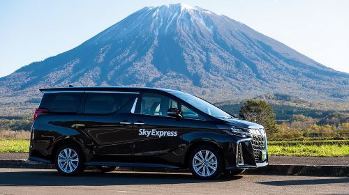 Furano & Biei Customised Private Day Tour (Up to 3 Pax/11 Hours) Day Tours
