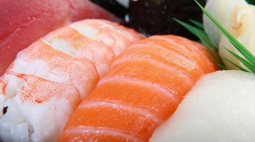 Sushi and Japanese Foods Cooking Class in Osaka