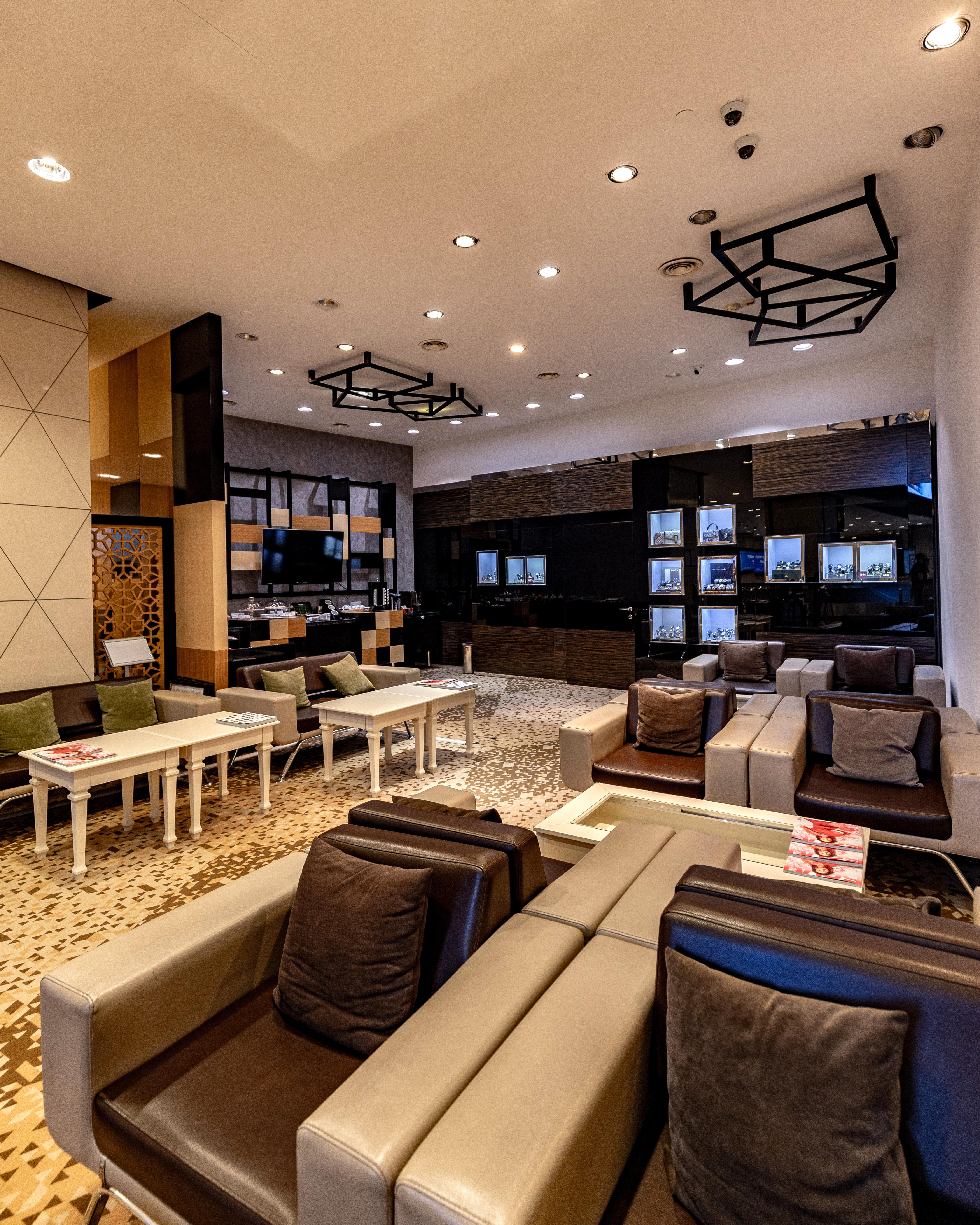 Baku Club (Free Baggage service applied) Heydar Aliyev International Airport