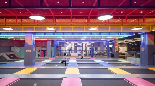 Vaunce Bounce Trampoline Park