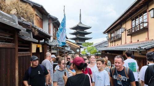 Kyoto: Gion Walking Tour Day Tours