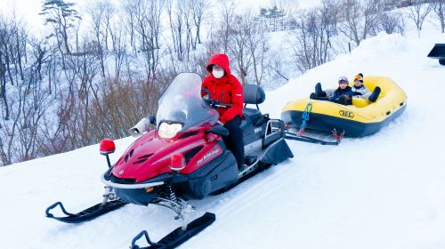 Hakodateyama Ski Resort one-day tour from Osaka