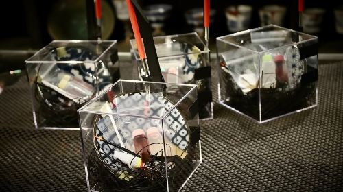 Authentic Kintsugi Workshop: Art of Golden Joinery in Tokyo Day Tours