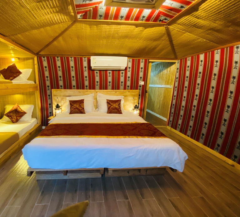 Ras Al Khaimah: Overnight Premium Chalet Camping