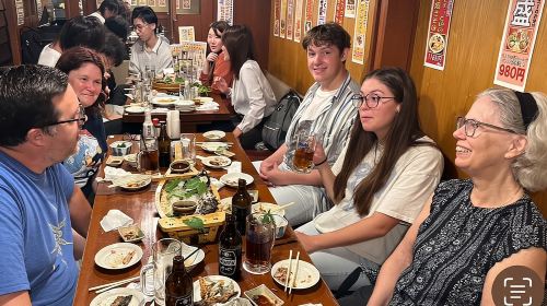 Eat and Drink Like a Local-Hidden Taverns & Ramen in Ueno, Tokyo