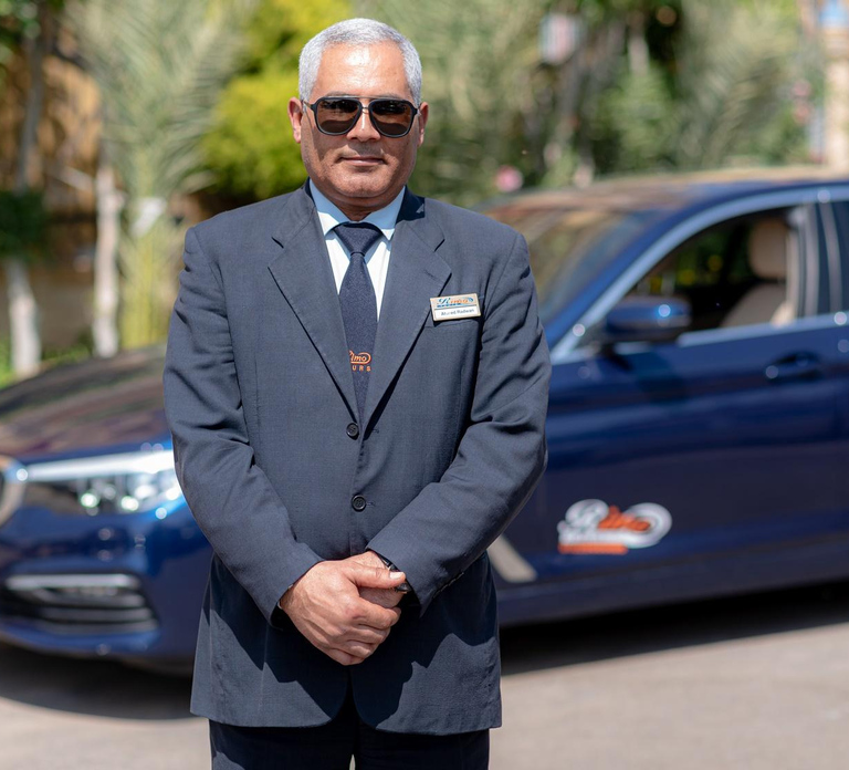 Dubai: Transfer from Dubai Airport to Dubai City