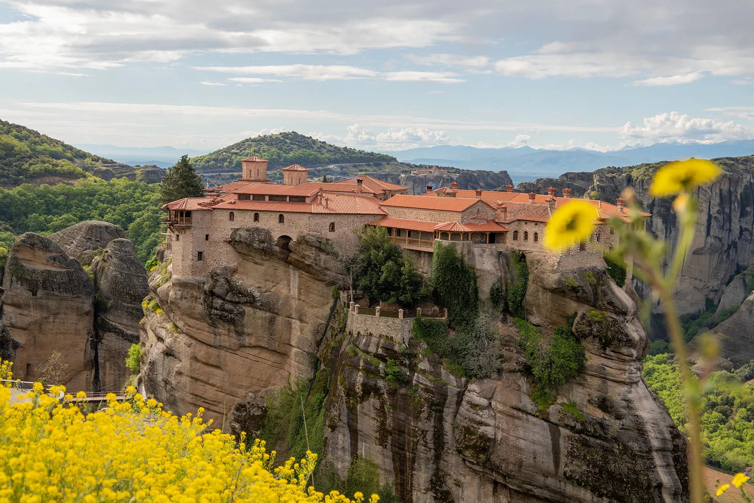 Meteora Two-Days Small-Group Tour from Athens