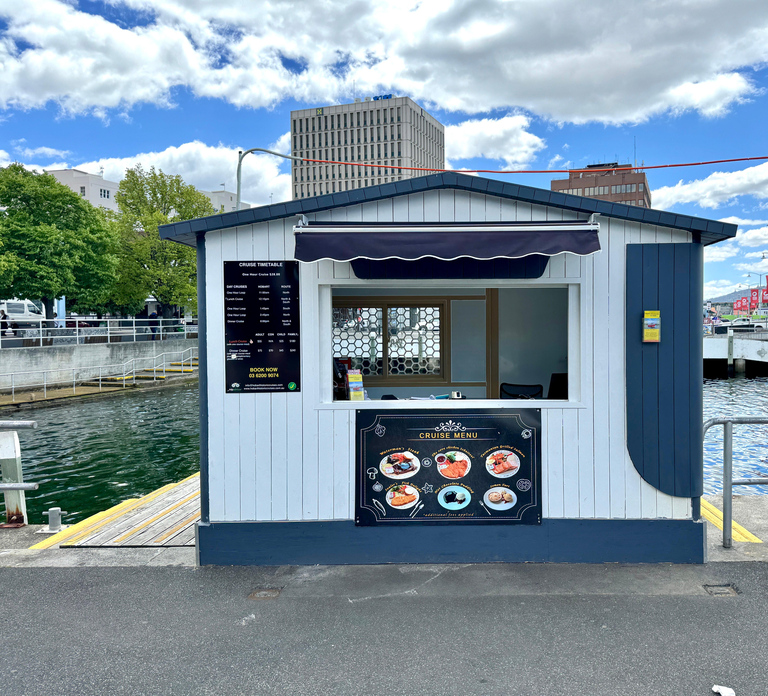 Hobart: Historic Lunch Cruise