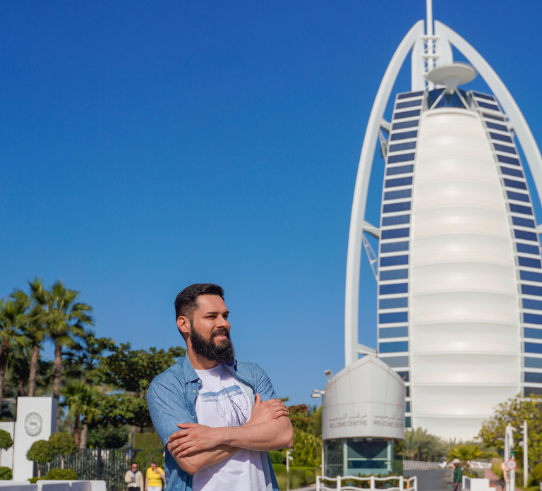Dubai: Frame Tickets, Creek, Souks & Blue Mosque Guided Tour