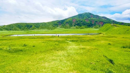 Aso volcano 1-day sightseeing bus ASO Caldera Line Transport Passes