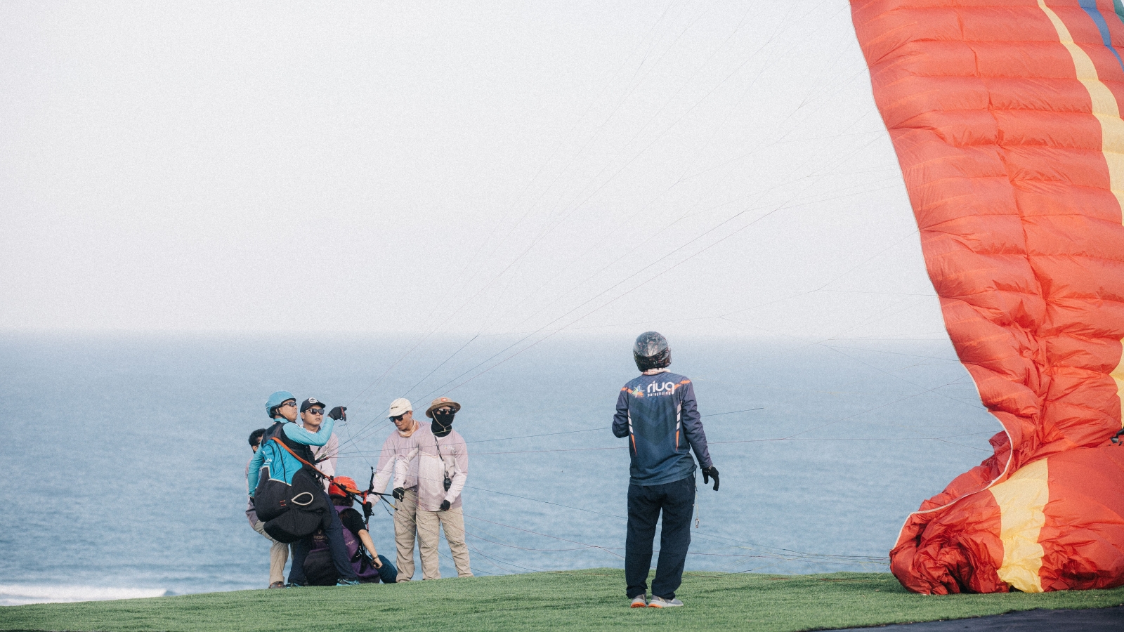 Riug Tandem Paragliding Bali