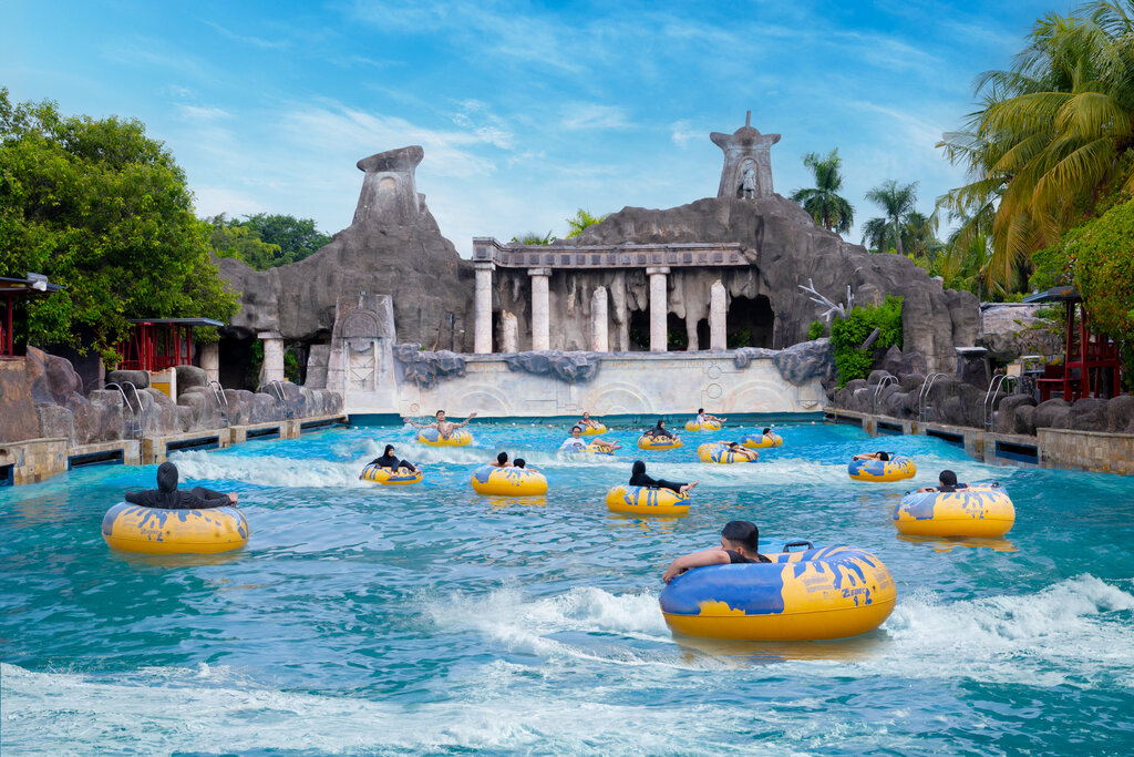 Atlantis Water Adventures at Ancol