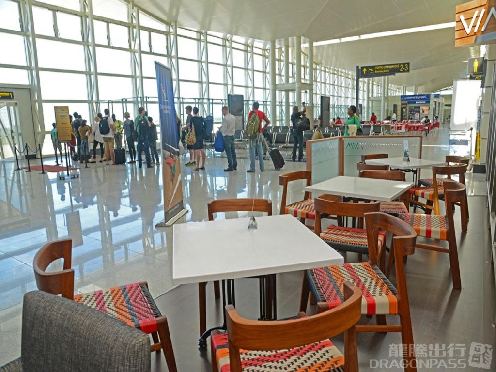 Executivo 2000 Maputo International Airport