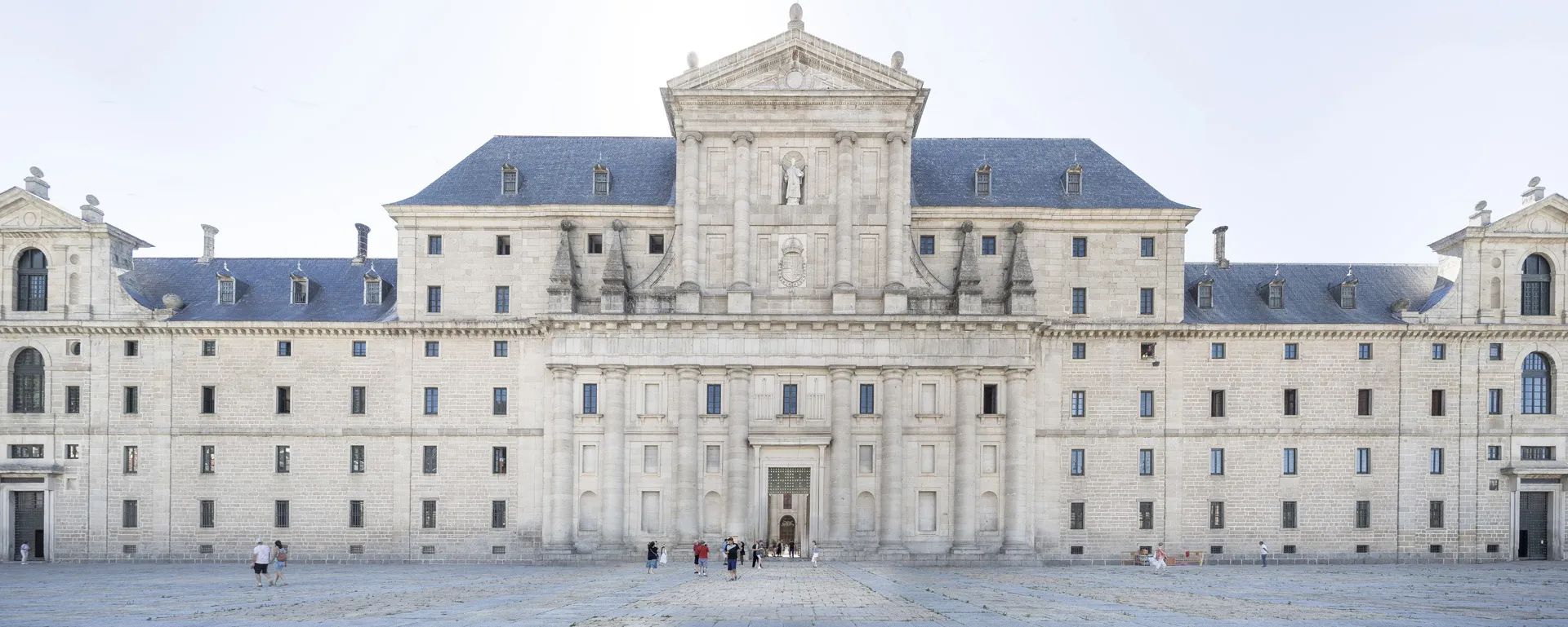 Private Tour: Royal Monastery of El Escorial and Valley of the Fallen