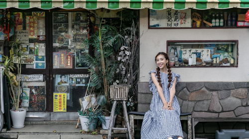 Trip Moments in Fujiyoshida, Japan[A local professional photographer will accompany you for a 1-hour photo shoot. You'll receive the photos within 7 days, including over 100 digital copies of all shot