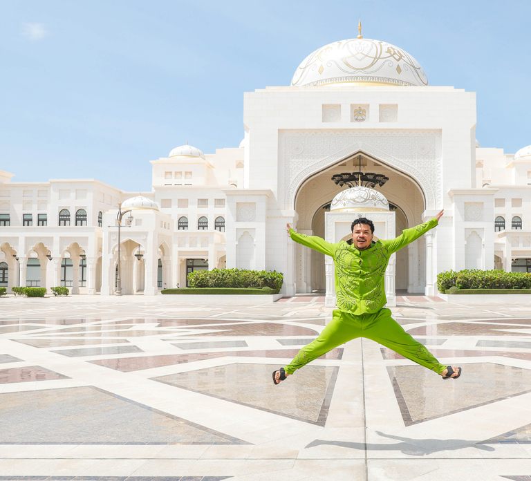 Abu Dhabi: Private Photoshoot at Qasr Al Watan