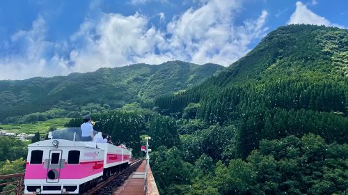Kyushu Takachiho Gorge Day Tour – Forest Blessing on the Sky Train & Exploring Amanoyasukawara