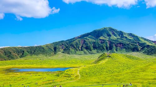 Aso Mountain & Takachiho & Kusasenri & 1-day Tour in Kyushu, Japan – Departing from Fukuoka