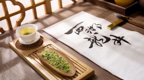 Hangzhou Day Tour Paradise On Earth-West Lake&CruiseLingyin Temple From Shanghai/Hangzhou
