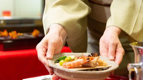 Kyoryori Minokichi, a century-old Kyoto kaiseki cuisine restaurant at Shin Hankyu Hotel