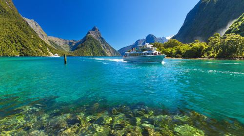 Southern Discoveries - Spirit of Queenstown Dinner Cruise