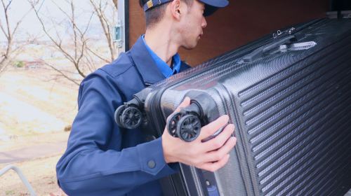 Kansai – Kyoto, Osaka, Nara Same-Day Luggage Delivery Between Hotels – Free Backpacks & Bags / Hands-Free Sightseeing