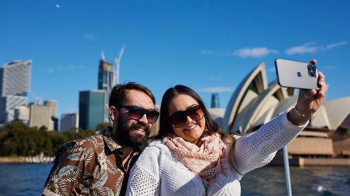 Sydney Whale-Watching Cruise Including Lunch or Breakfast Day Tours
