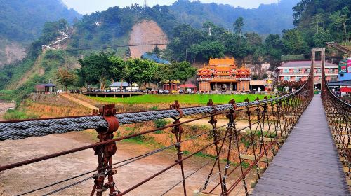 Alishan day tour – Tianchang-Dijiu & Alishan Forest Railway & tea-picking experience