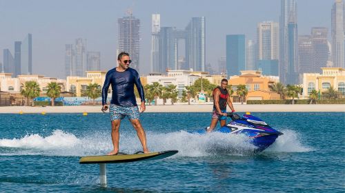 Dubai electric hydrofoil board rental