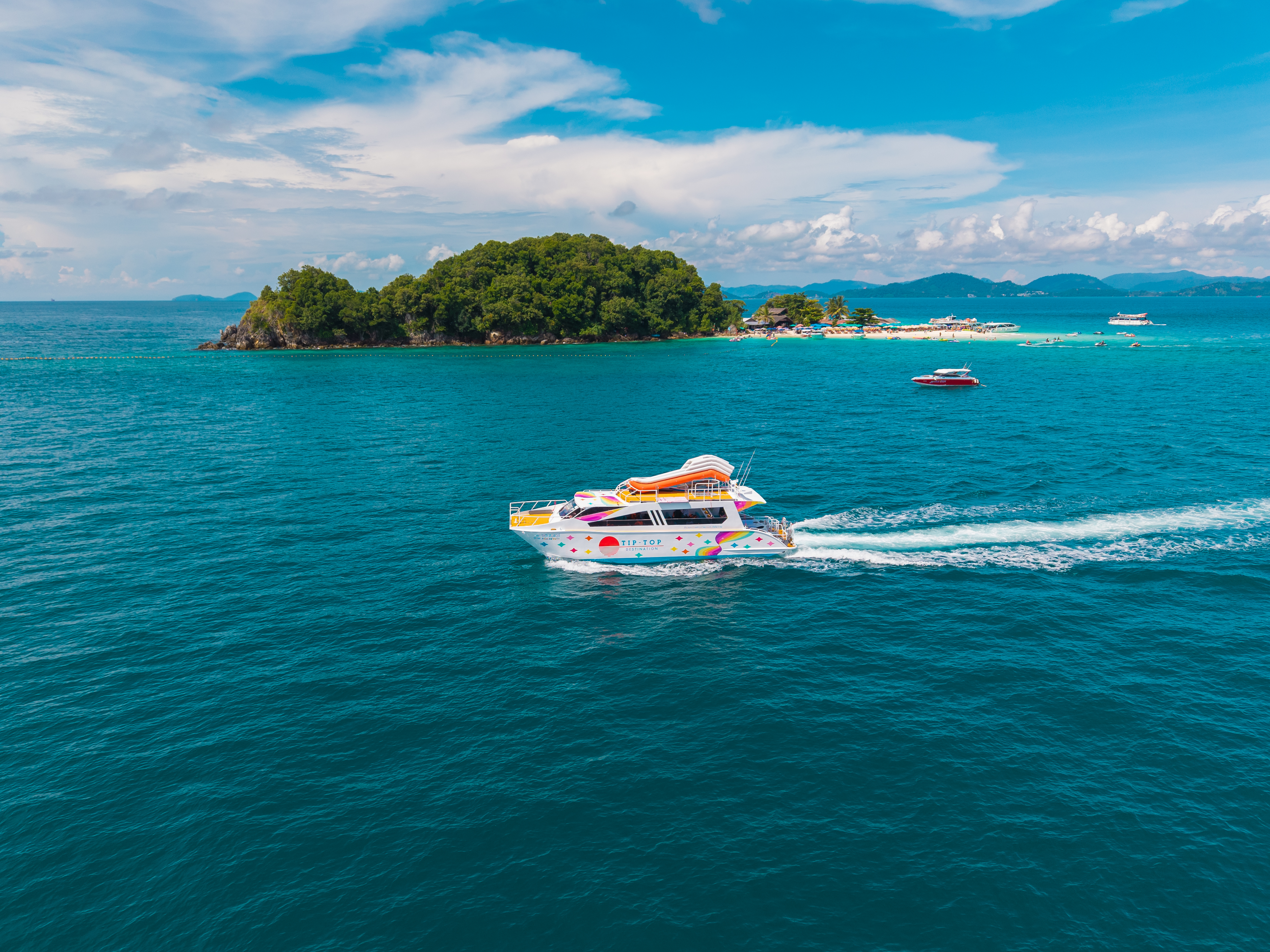 Day Trip Phi Phi, Maya, Khai and Maiton by Speed Catamaran from Phuket
