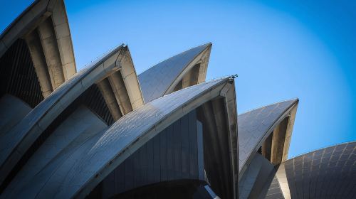 Sydney: Harbour Highlights & Aussie Bites Catamaran Cruise Day Tours