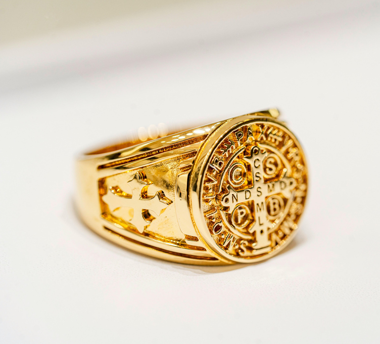 Dubai: Gold Souk VIP Shopping Tour with Private Car