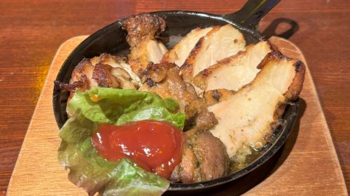 Ginza 300BAR NEXT: 3 drink vouchers + welcome snacks