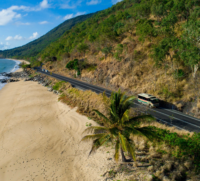 From Cairns: Daintree Rainforest & Cape Tribulation 4WD Tour