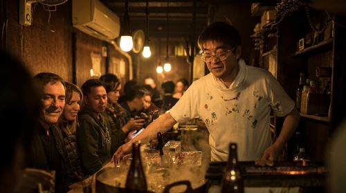 Tokyo's Upmarket District: Explore Ginza with a Local Guide Day Tours