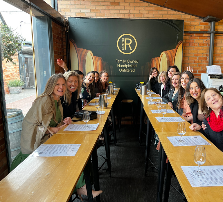 Melbourne: Yarra Valley Food, Wine, Chocolate & Gin Tour