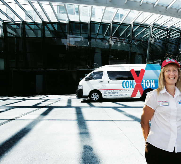 Gold Coast Airport: Shared Transfer to Gold Coast