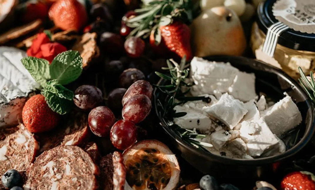 Summer Land Camel Farm Tour with Grazing Platter